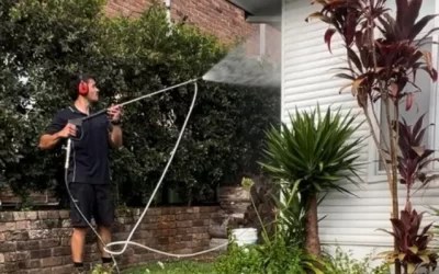 House Soft Washing vs. Traditional Pressure Washing: What’s the Difference?